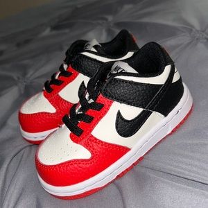 Nike dunks toddler